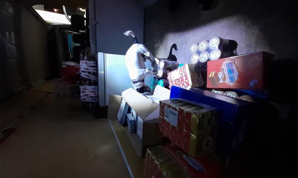 Stuart dodávka cigarety