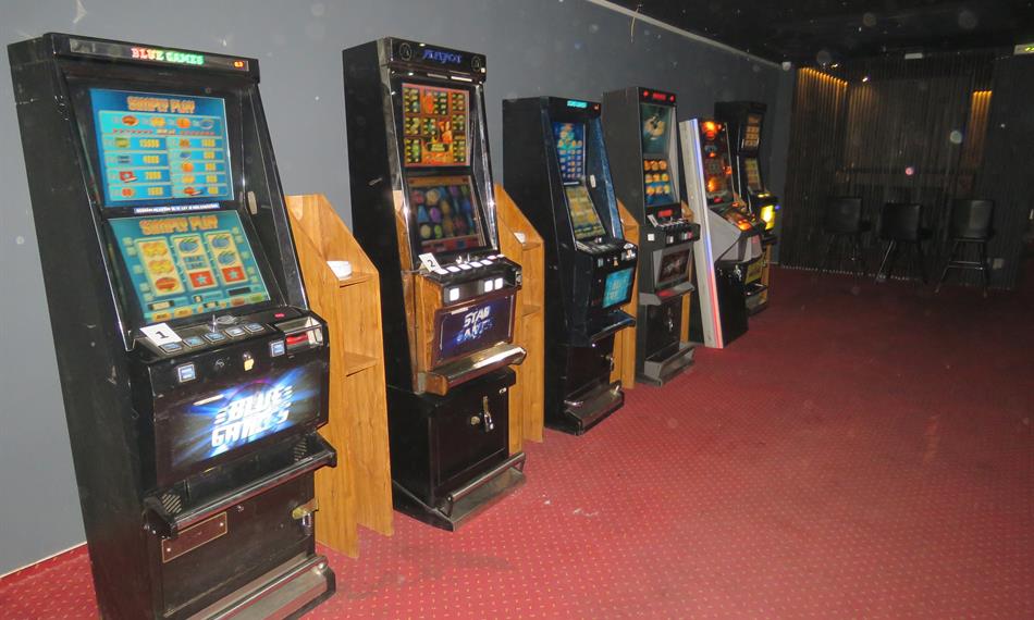 technická herní zařízení