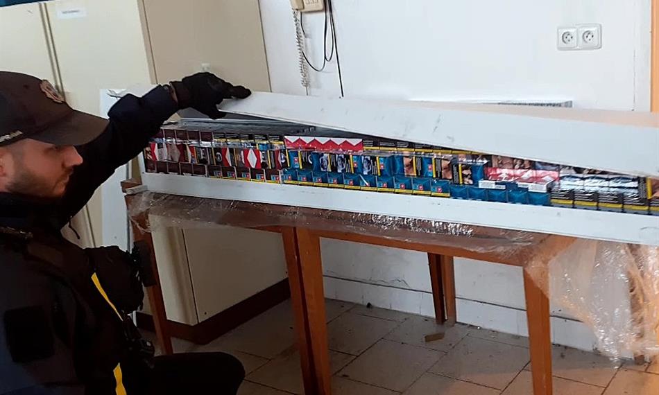 celník našel cigarety