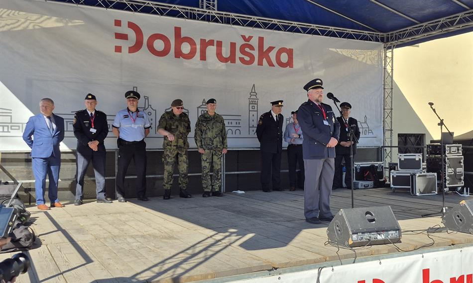 projevy zástupců bezpečnostních a záchranných složek