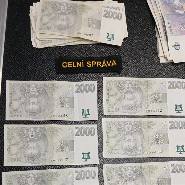 zadržená peněžní hotovost