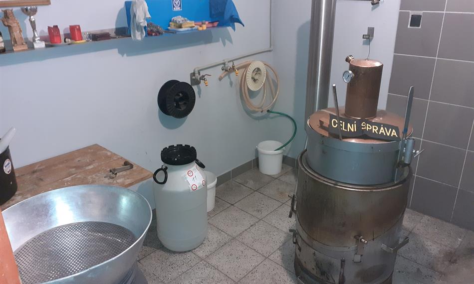 Výrobní_zařízení