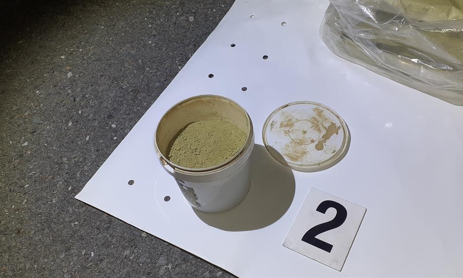 Kratom v kelímku