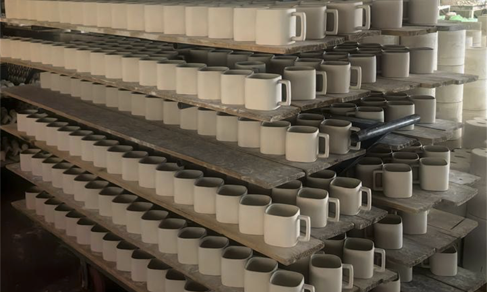 Keramika_hrnečky