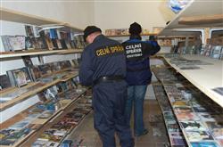 sklad nelegálních nosičů